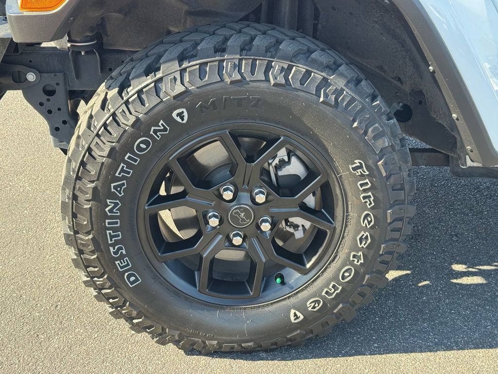 Used 2025 Jeep Gladiator Willys image 9
