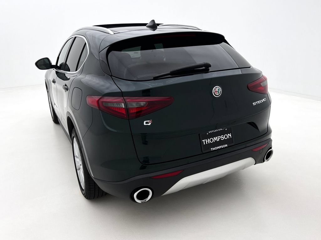 Used 2019 Alfa Romeo Stelvio Ti Lusso w/ Quick Order Package 22X Lusso AWD/4WD image 8