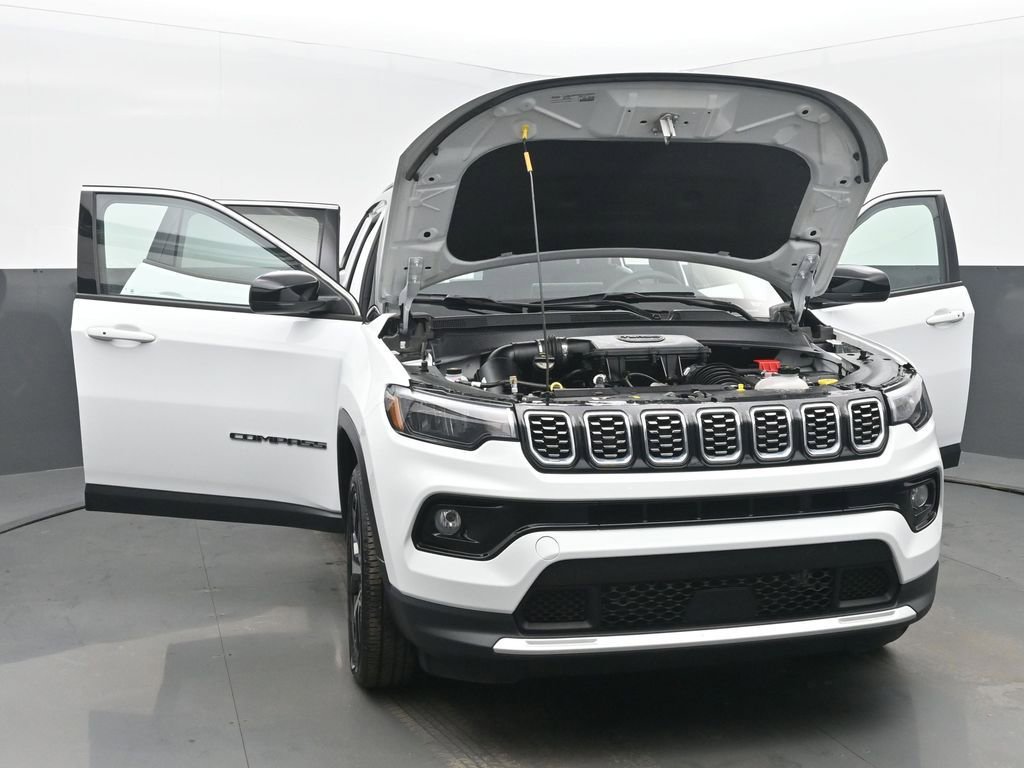 Used 2025 Jeep Compass Limited image 54