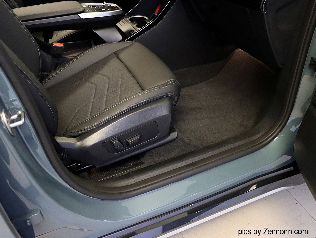 Certified 2025 BMW X1 xDrive28i image 34