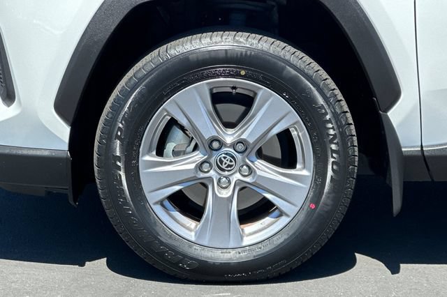 Certified 2025 Toyota RAV4 LE AWD/4WD image 30