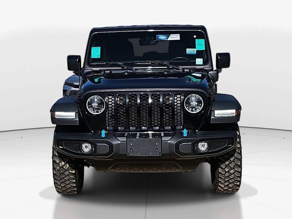 Used 2023 Jeep Wrangler Unlimited w/ Cold Weather Group image 2