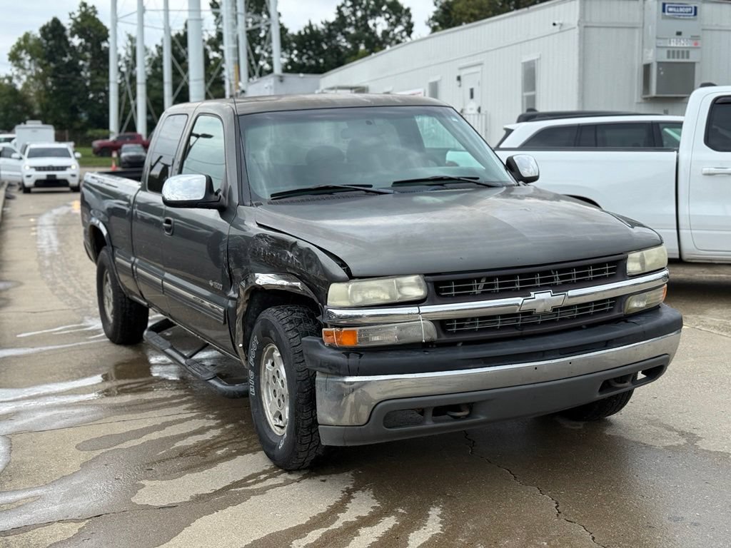 Used 2001 Chevrolet Silverado 1500 LS w/ Off-Road Chassis Pkg AWD/4WD image 23