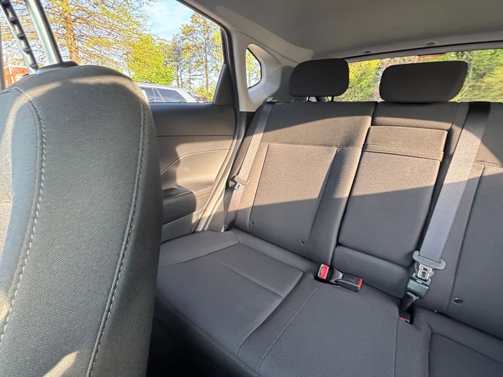 Used 2025 Hyundai Kona SEL image 40