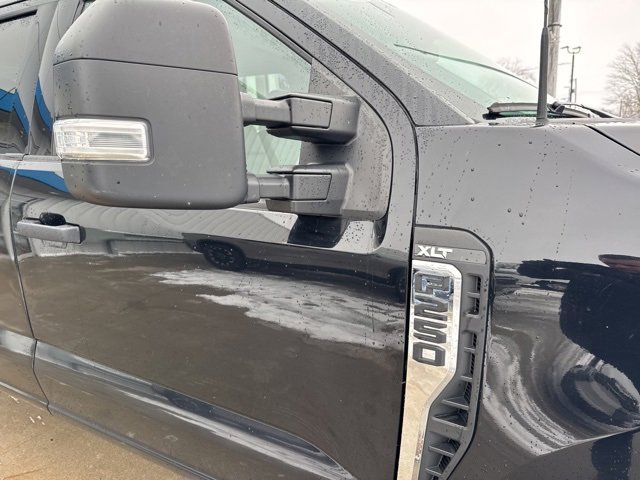 Used 2023 Ford F250 XLT image 28