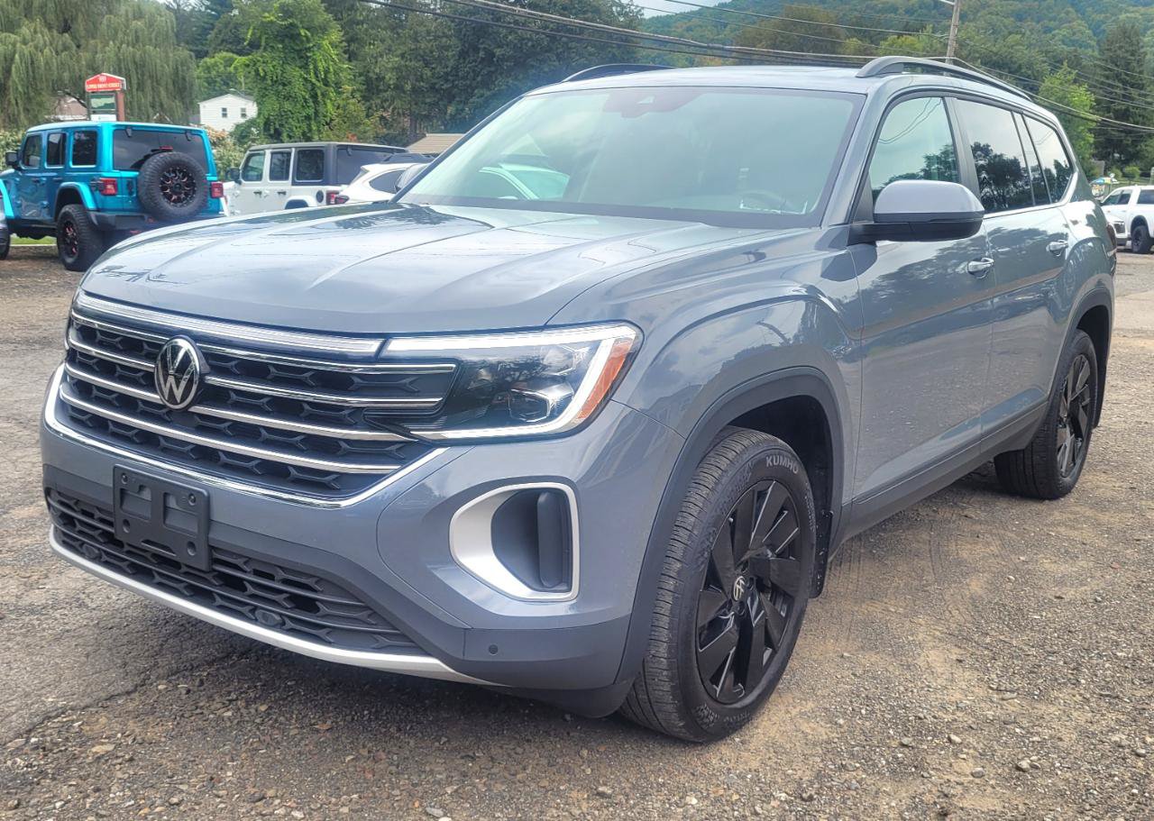 Used 2026 Volkswagen Atlas SE AWD/4WD image 4