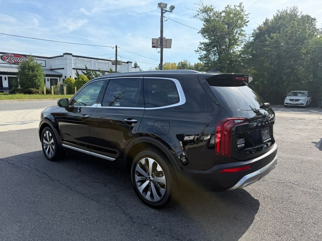 Used 2020 Kia Telluride S AWD/4WD image 5