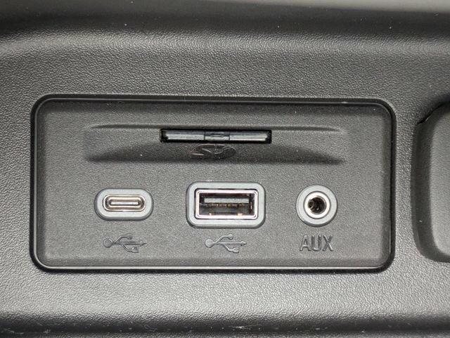 Used 2021 Chevrolet Equinox Premier FWD image 20