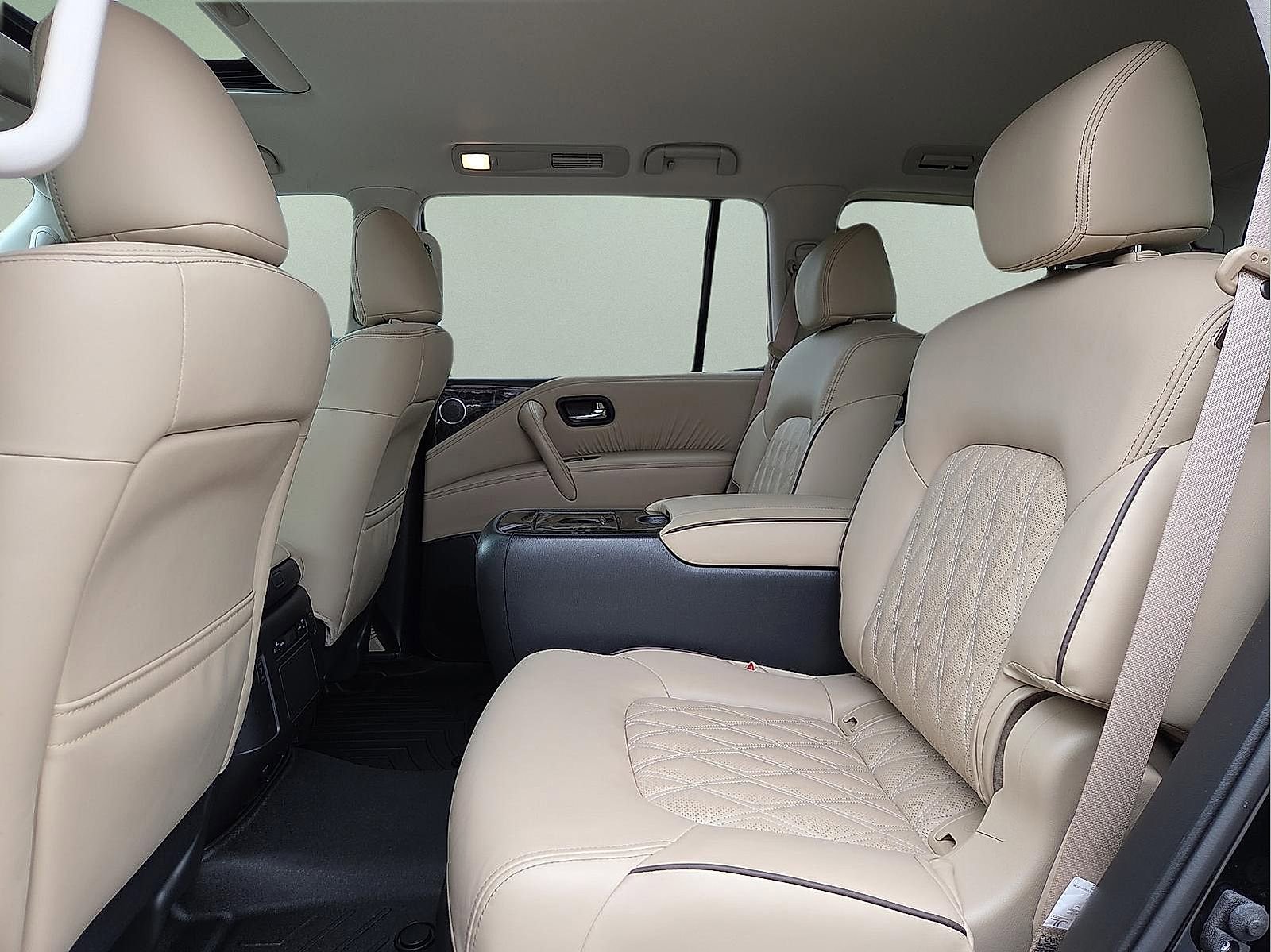 Used 2024 Nissan Armada Platinum w/ Captain's Chairs Package AWD/4WD image 11