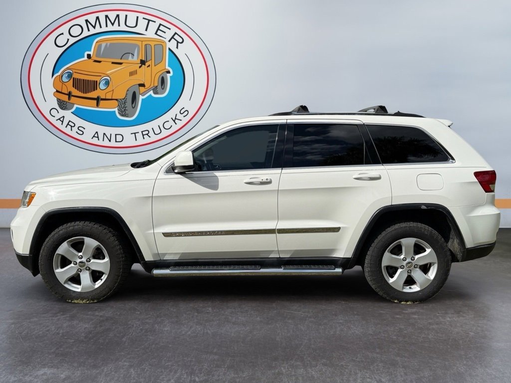 Used 2012 Jeep Grand Cherokee Laredo image 2