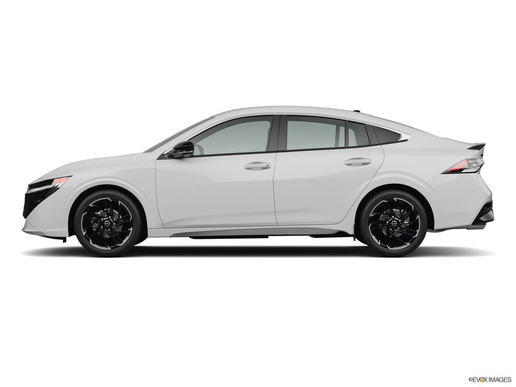 New 2026 Nissan Sentra SR w/ SR Premium Package FWD image 2