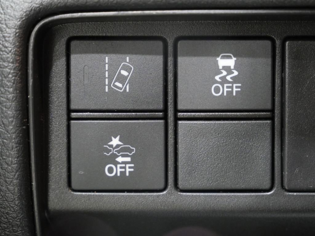 Used 2020 Honda CR-V LX image 14