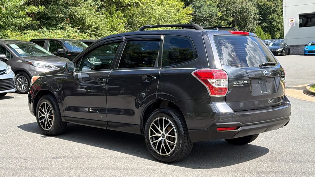 Used 2014 Subaru Forester 2.5i AWD/4WD image 3