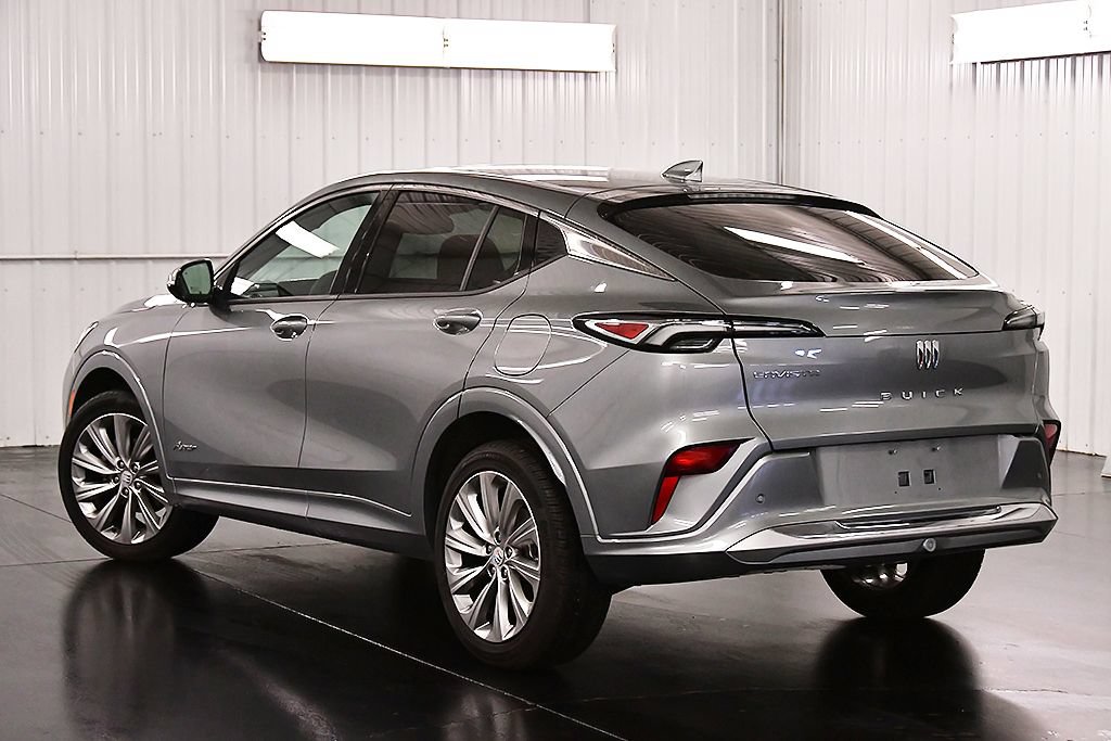 Used 2025 Buick Envista Avenir FWD image 5