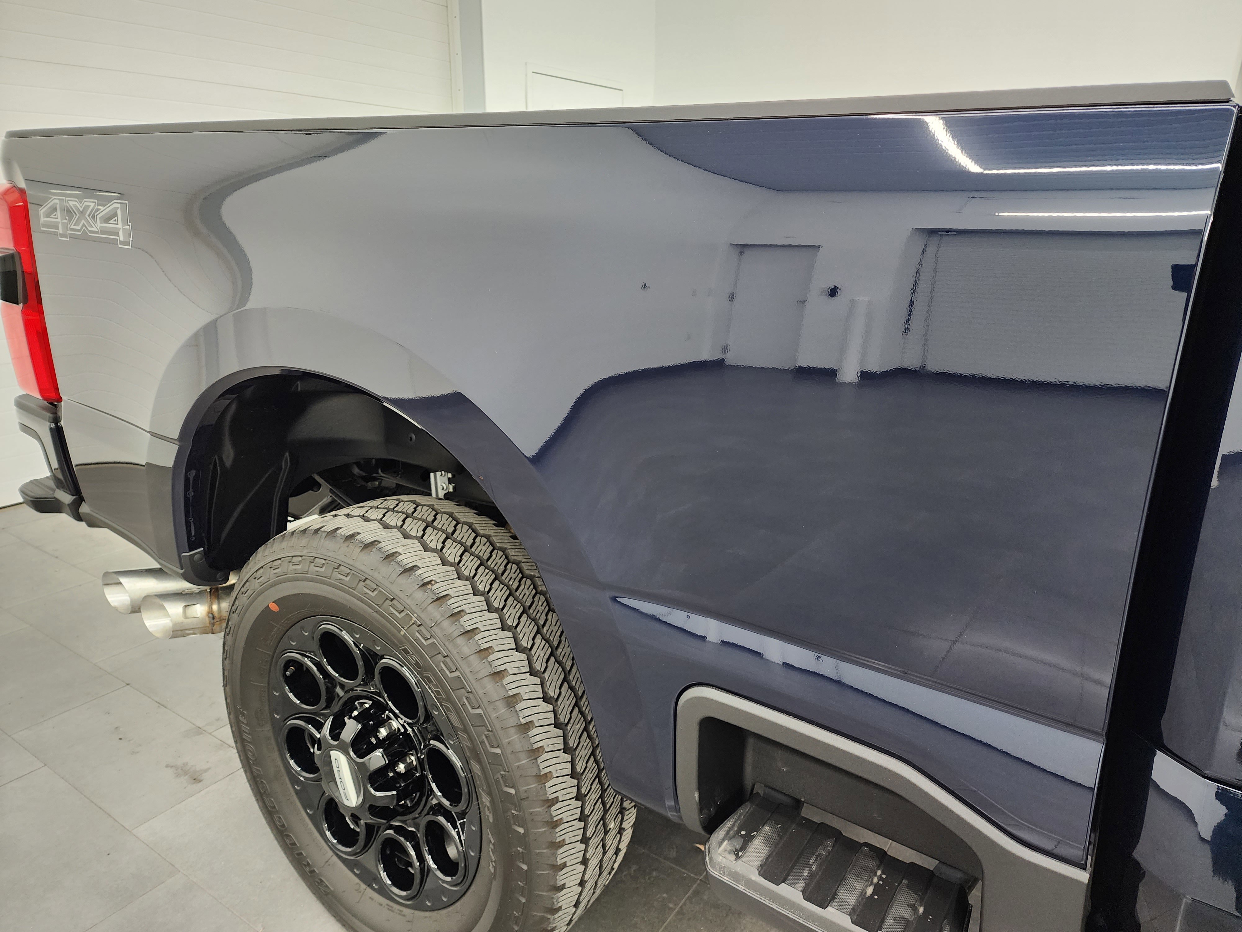 Used 2025 Ford F250 XLT w/ Black Appearance Package image 27