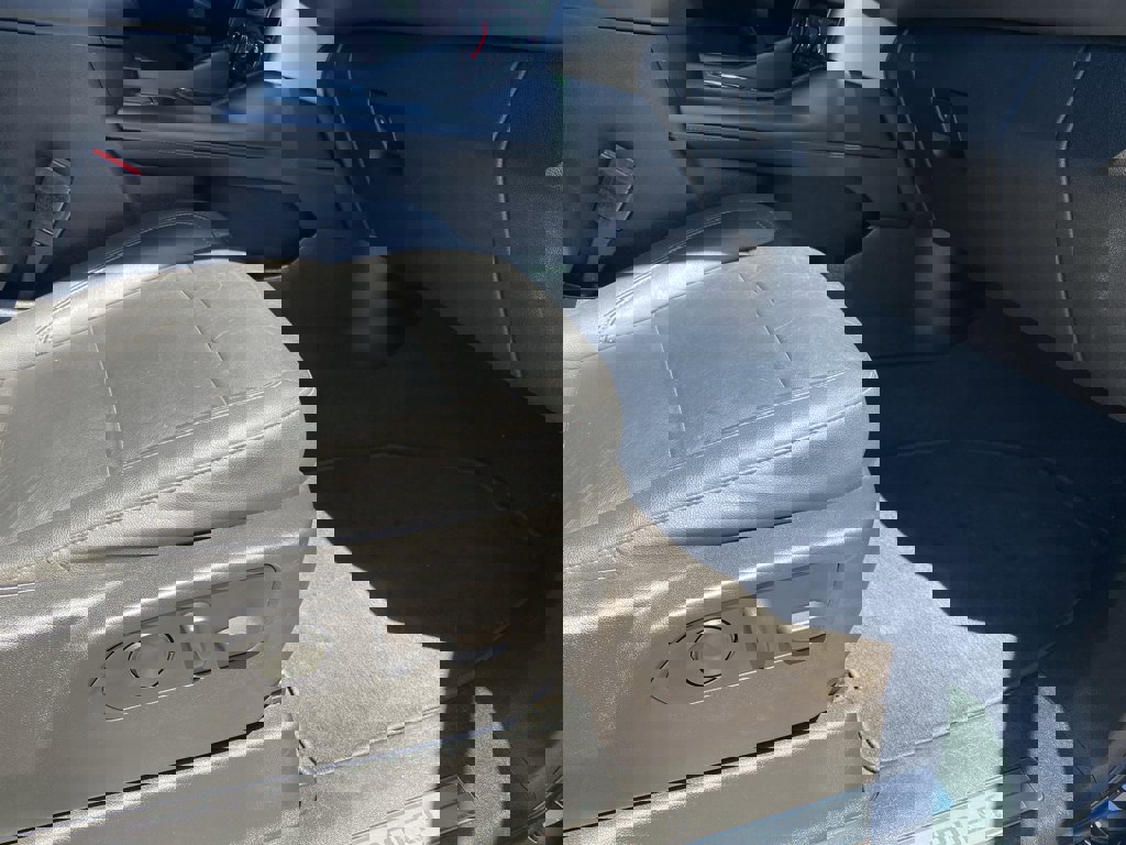 Used 2021 Chevrolet Tahoe LT image 23