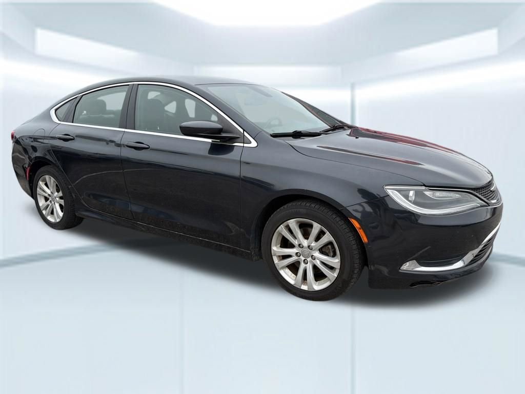 Used 2017 Chrysler 200 Limited Platinum FWD image 7