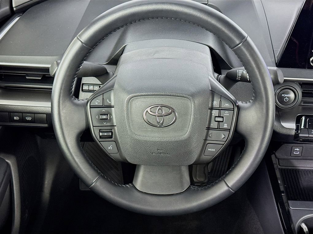 Used 2024 Toyota Prius LE image 36