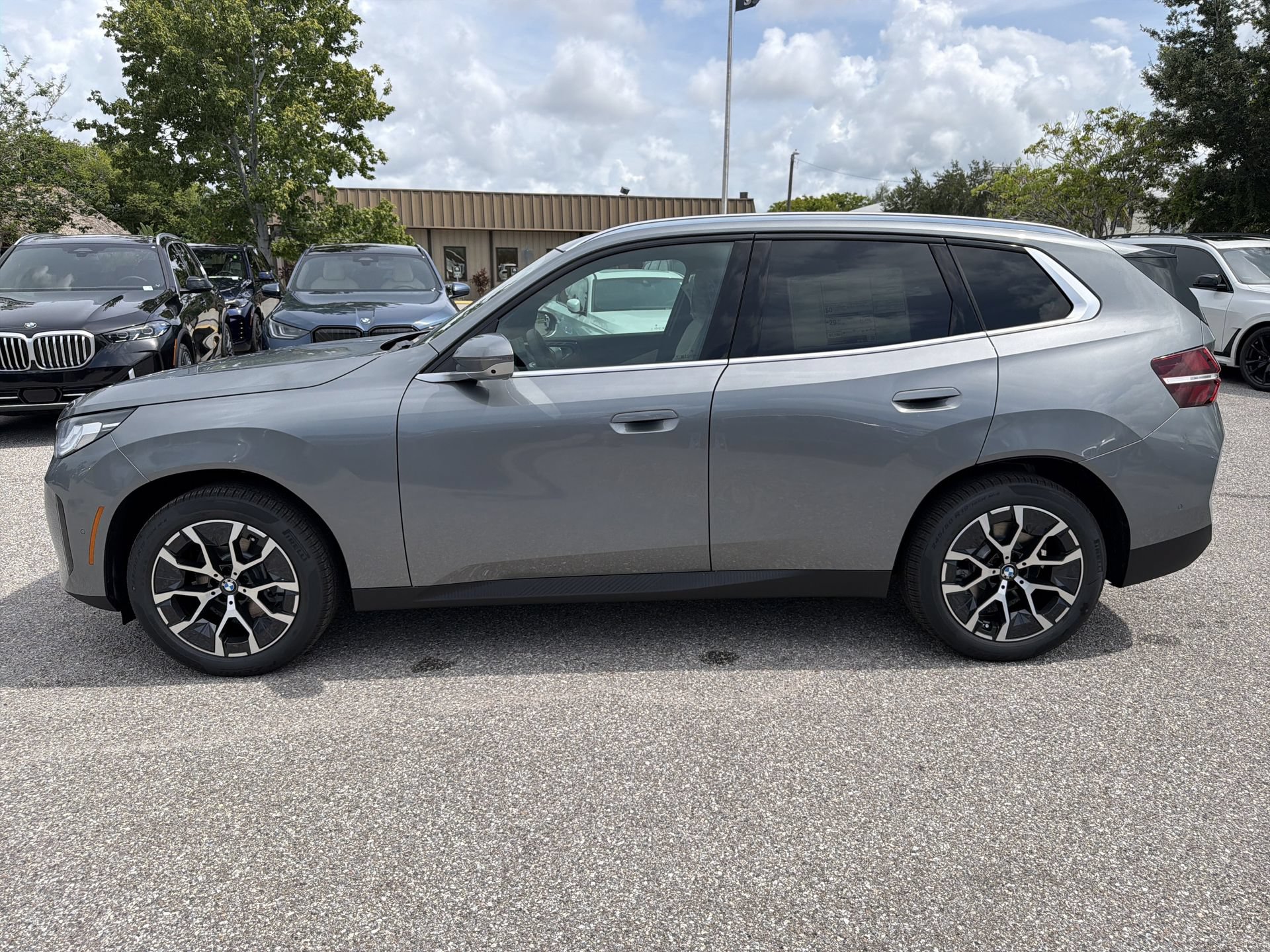 New 2026 BMW X3 xDrive30i w/ Premium Package AWD/4WD image 7