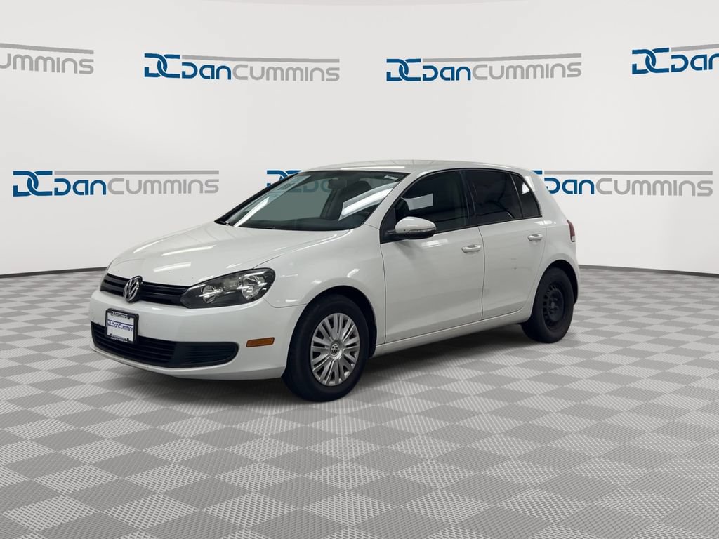 Used 2011 Volkswagen Golf 4-Door FWD image 4