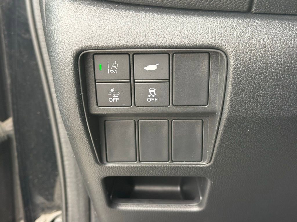 Used 2017 Honda CR-V Touring image 9