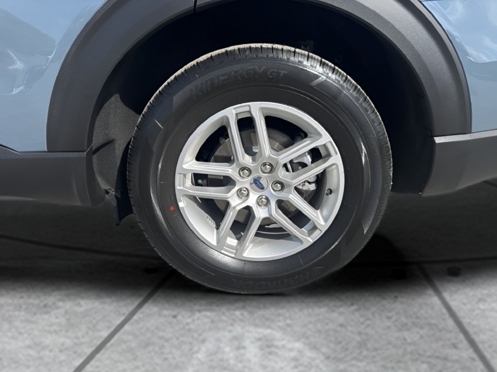 Used 2026 Ford Explorer Active RWD image 33