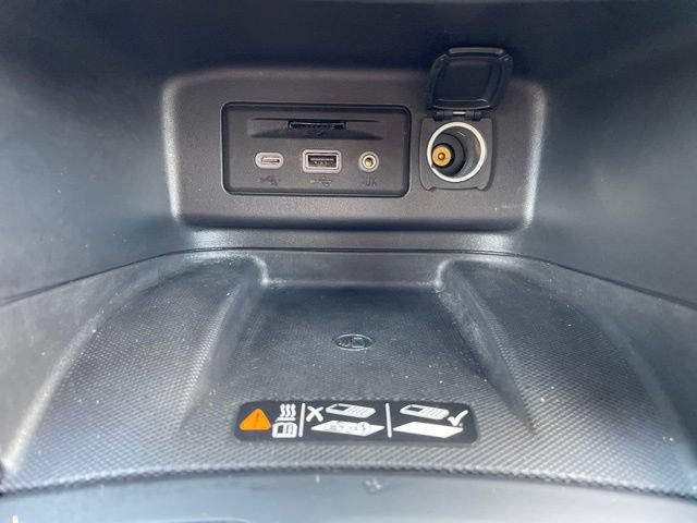 Used 2019 Chevrolet Equinox Premier FWD image 25