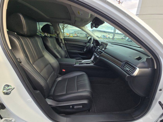Used 2020 Honda Accord EX-L image 11