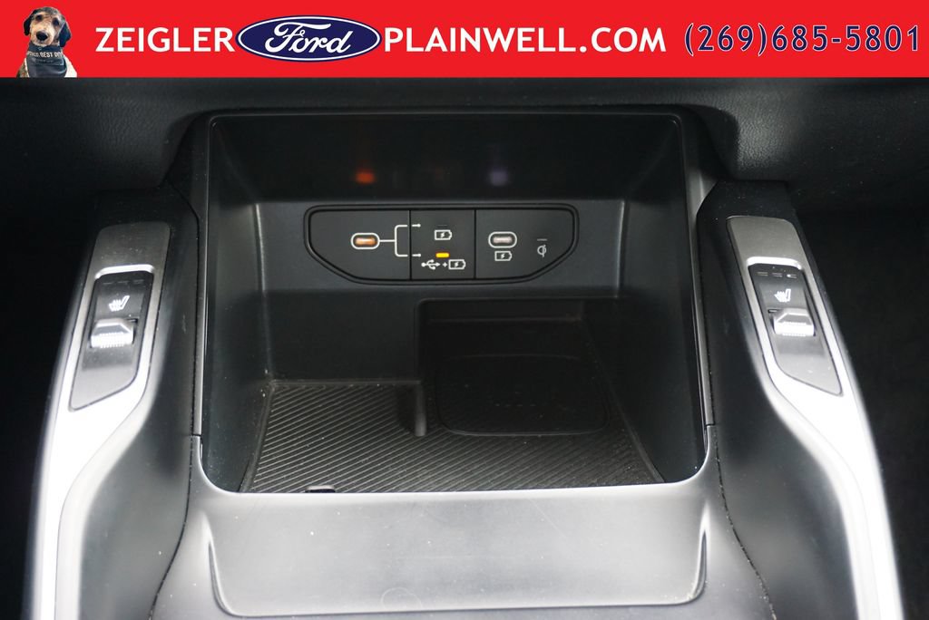 Used 2024 Kia Sorento S FWD image 21