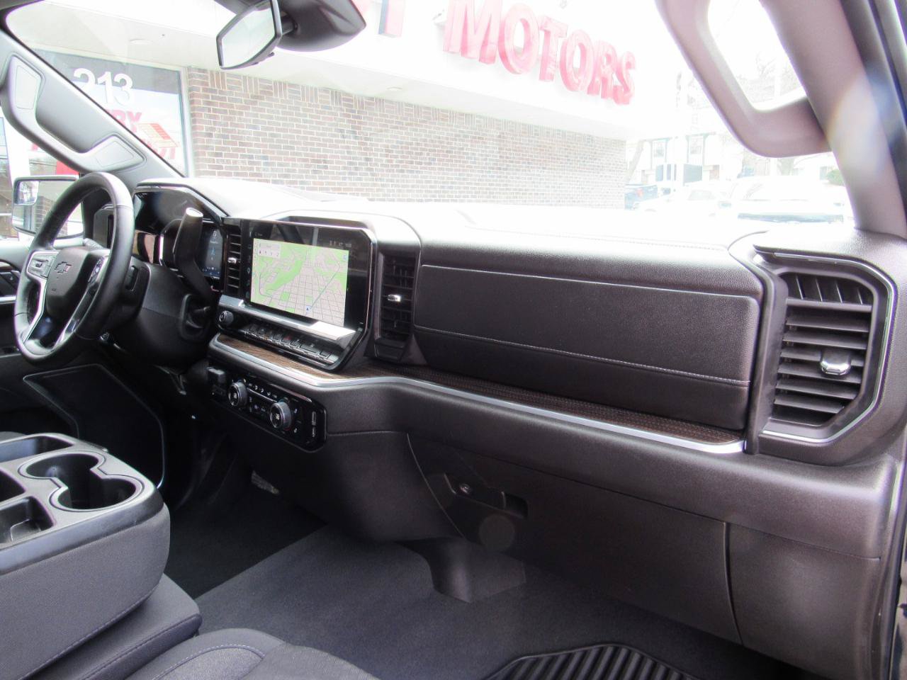 Used 2026 Chevrolet Silverado 1500 RST AWD/4WD image 33