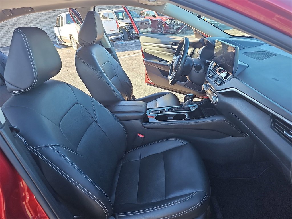 Used 2023 Nissan Altima 2.5 SL image 10