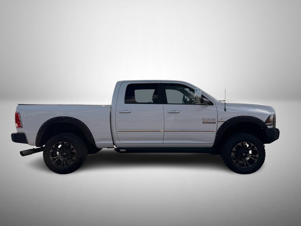 Used 2014 RAM 3500 Laramie w/ Convenience Group AWD/4WD image 6