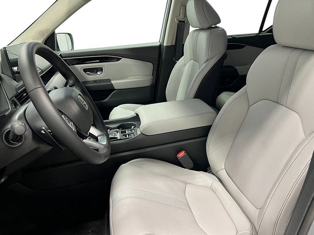 New 2025 Honda Pilot EX-L image 12