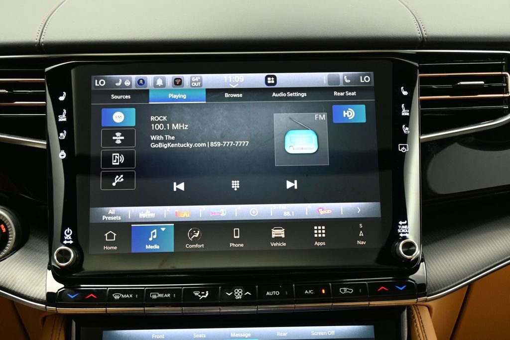 New 2027 Jeep Grand Wagoneer L Summit AWD/4WD image 24