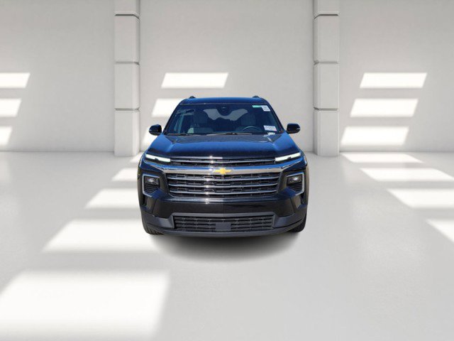 Certified 2025 Chevrolet Traverse LT image 2
