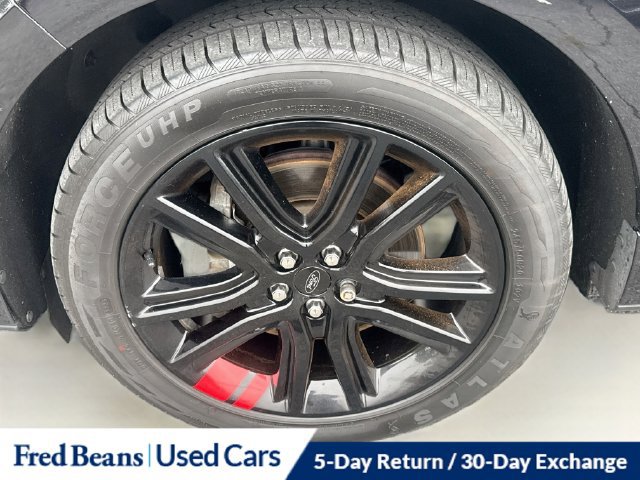 Used 2020 Ford Edge ST-Line w/ Cold Weather Package AWD/4WD image 38
