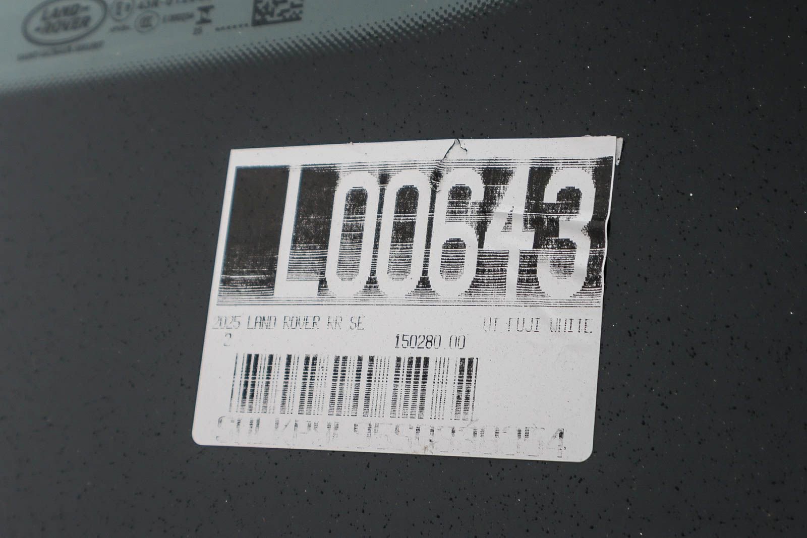 New 2025 Land Rover Range Rover SE image 37