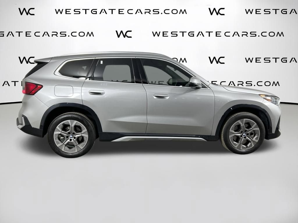 Used 2025 BMW X1 xDrive28i w/ Premium Package image 49