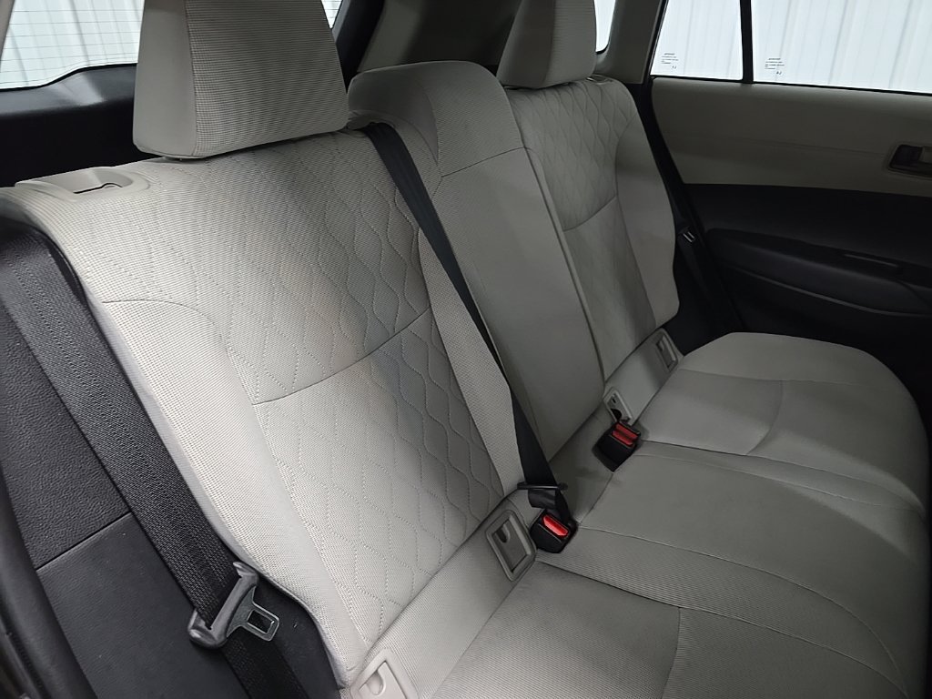 Used 2022 Toyota Corolla Cross L AWD/4WD image 16