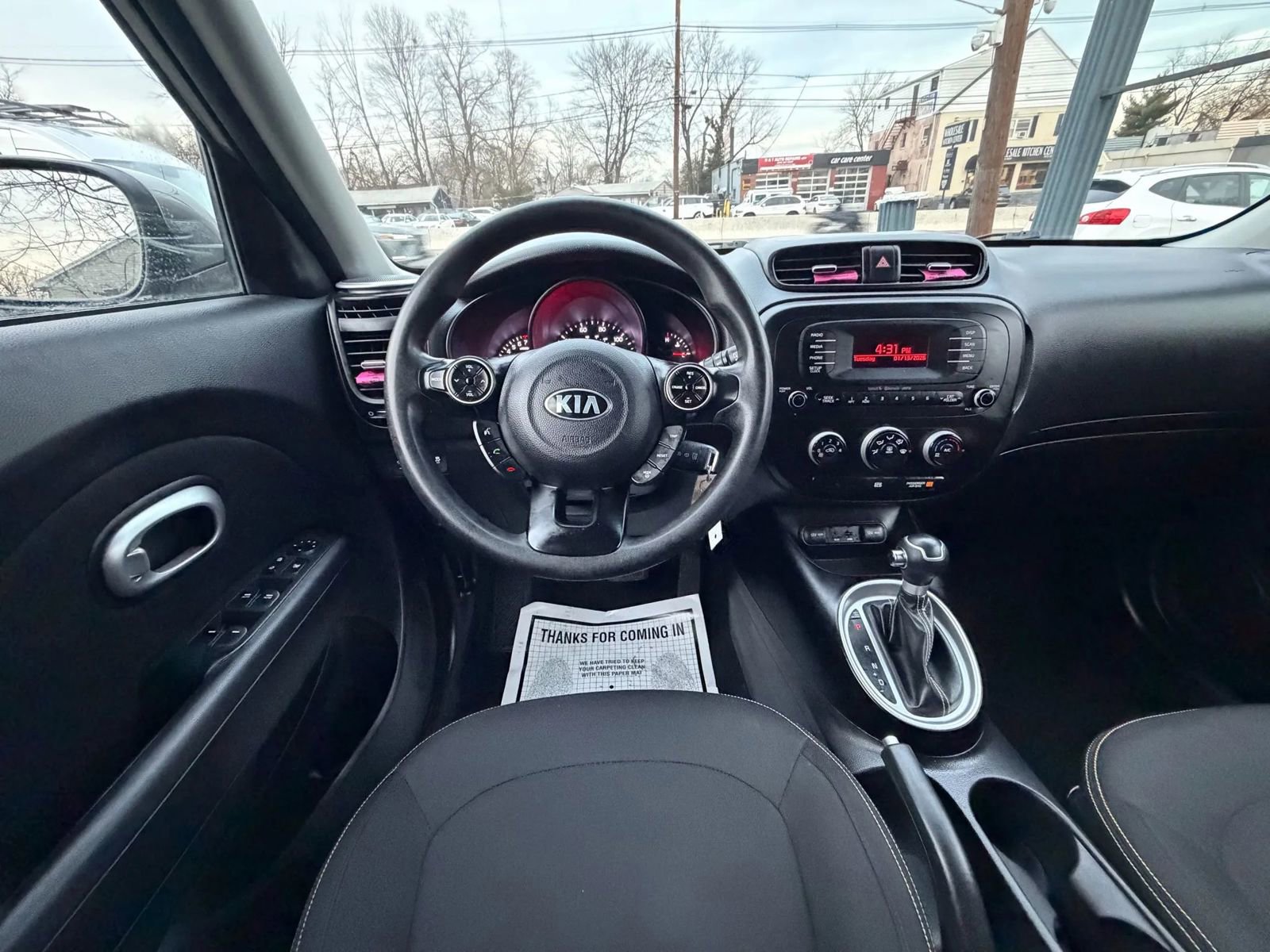 Used 2014 Kia Soul + FWD image 29