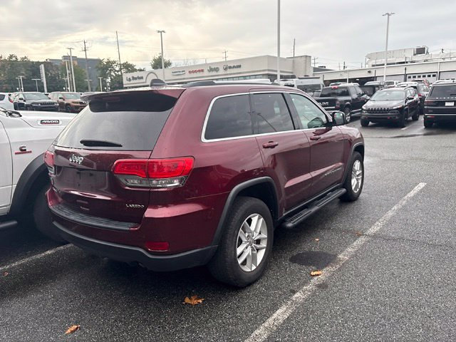 Used 2018 Jeep Grand Cherokee Laredo AWD/4WD image 12