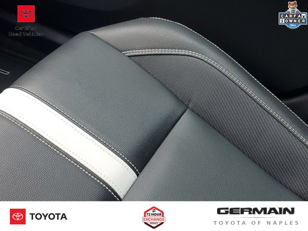 Used 2025 Toyota Camry SE w/ Convenience Package FWD image 30