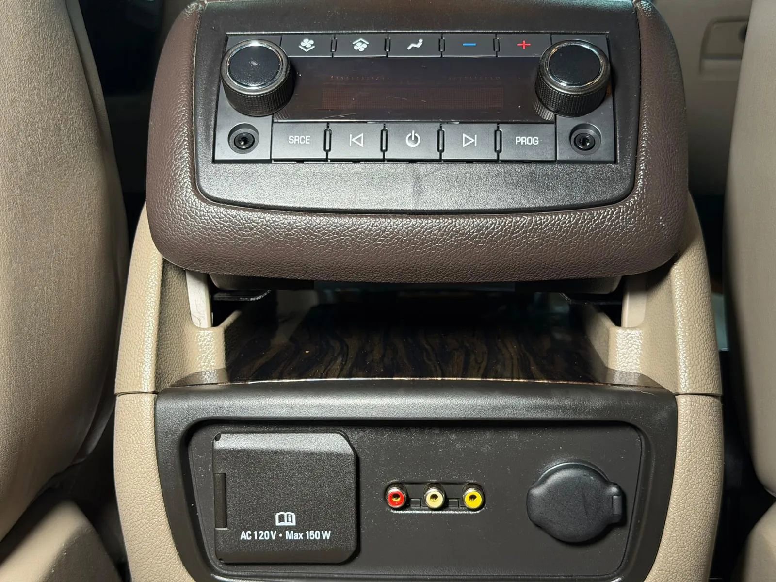 Used 2013 GMC Acadia Denali AWD/4WD image 19