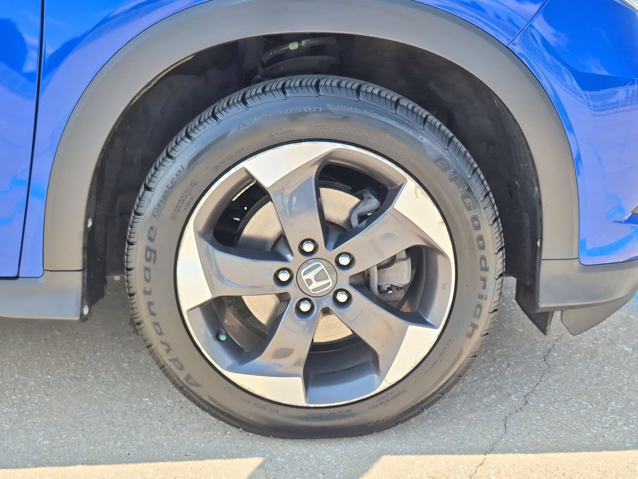 Certified 2018 Honda HR-V EX-L image 35