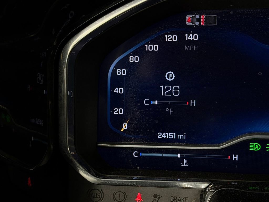 Used 2025 Chevrolet Silverado 2500 LT w/ Convenience Package image 15