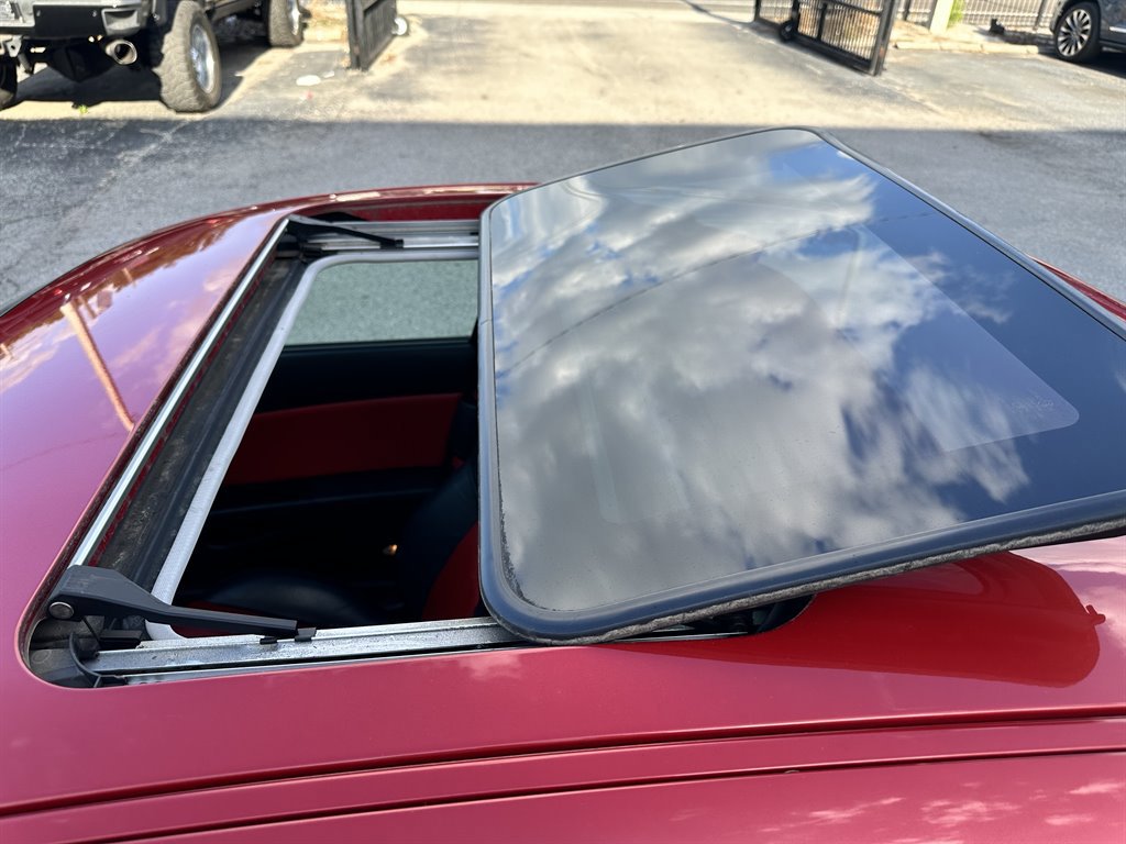 Used 2004 MAZDA RX-8 w/ MT Grand Touring Pkg image 25