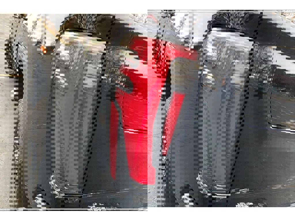 Used 2024 GMC Sierra 2500 AT4 w/ Technology Package image 30