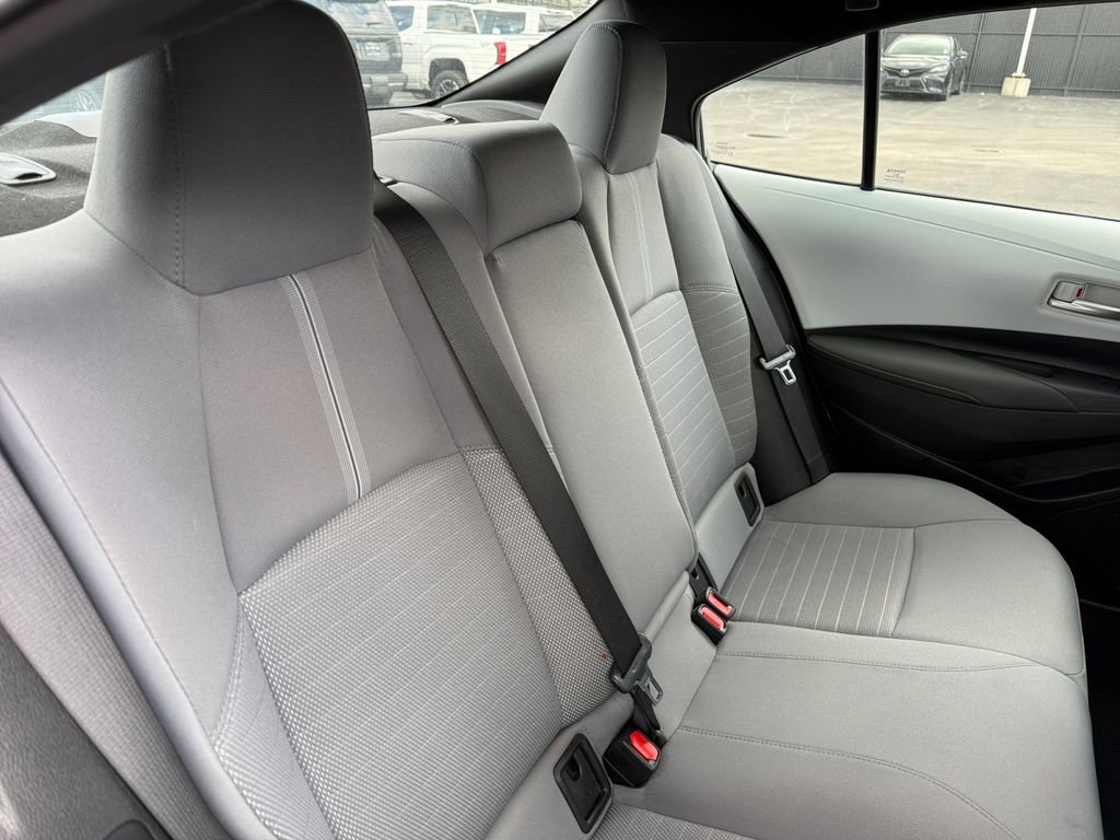 Certified 2024 Toyota Corolla SE image 22