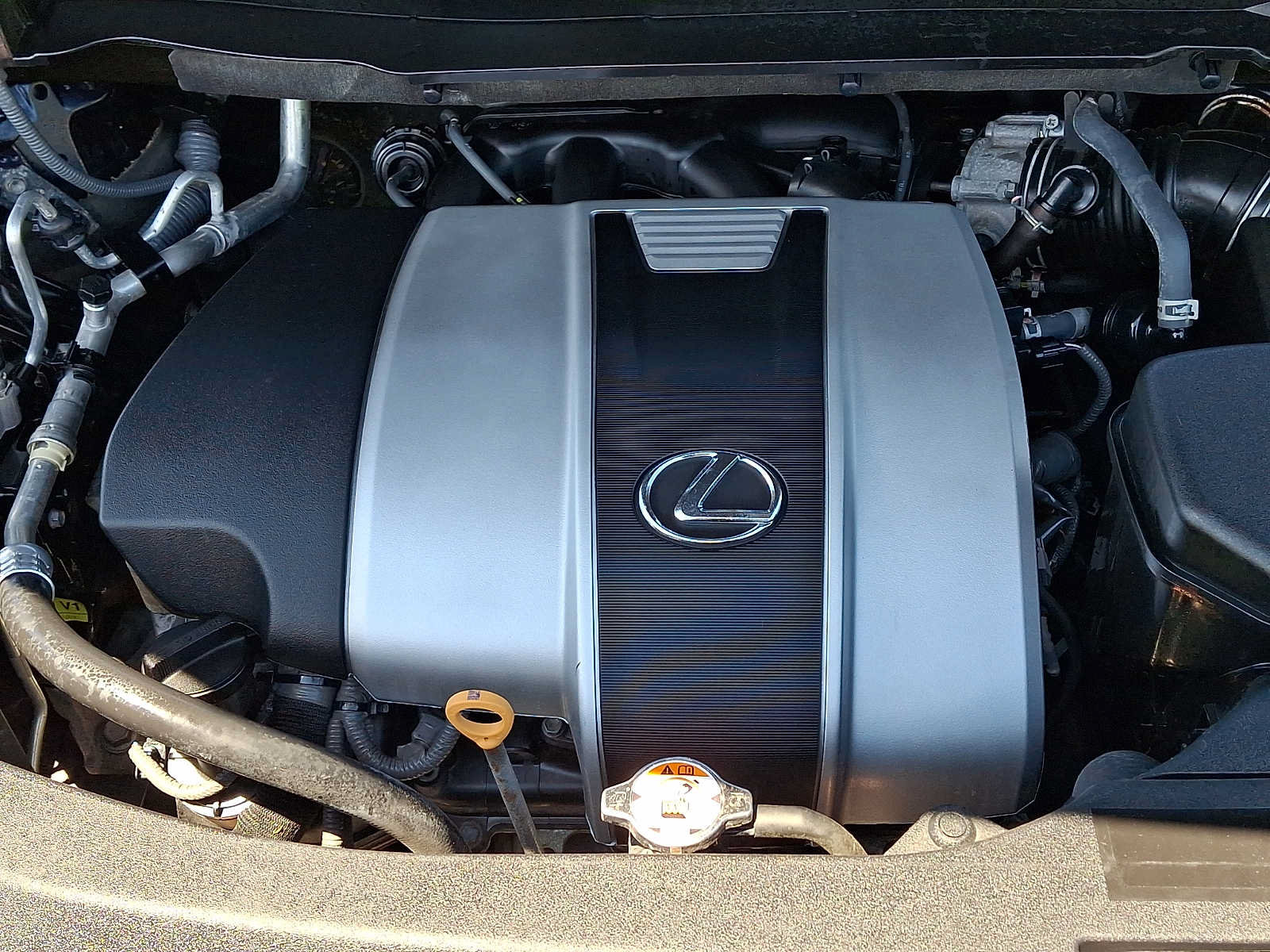 Used 2021 Lexus RX 350 F Sport w/ Accessory Package AWD/4WD image 33