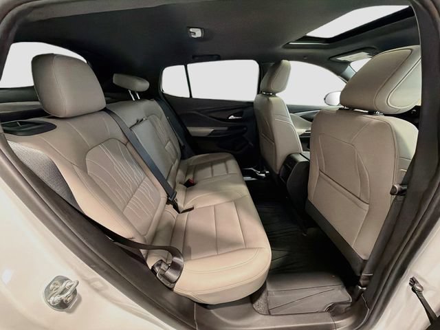 Used 2025 Buick Envista Avenir FWD image 22